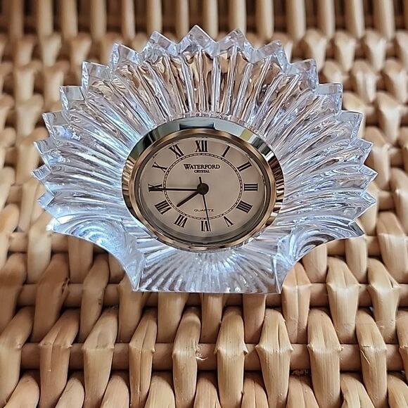 Waterford Crystal Seashell Clock - Picture 3 of 12